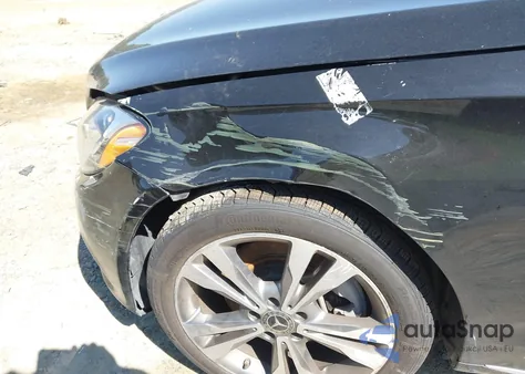 2018 Mercedes-Benz C 300 4Matic from USA, damaged, VIN WDDWF4KB8JR404097